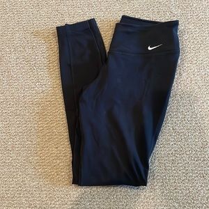 Small Nike dri-fit black leggings